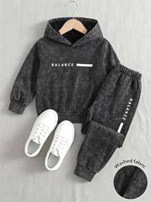 SHEIN 2pcs Young Boy Casual Tie-Dye Solid Color Sweatshirt + Pants Set, Suitable For Daily Wear, School, Travel, Outdoor Play, Spring And Autumn - Black - View 2