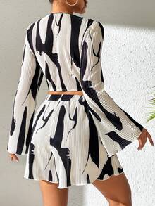 Rafferiza Abstract Print Two-Piece Outfit With Bell Sleeve Knot Top And Skort Fall Cloth For Women - Multicolor - View 2