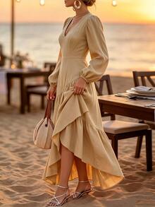 SHEIN Gaun Kasual Lengan Panjang Model Lentera Leher V Gaya Prancis Romantis Elegan Serbaguna Asimetris Berlapis dengan Hem Berkerut Lembut untuk Liburan Warna Khaki - Khaki - View 7