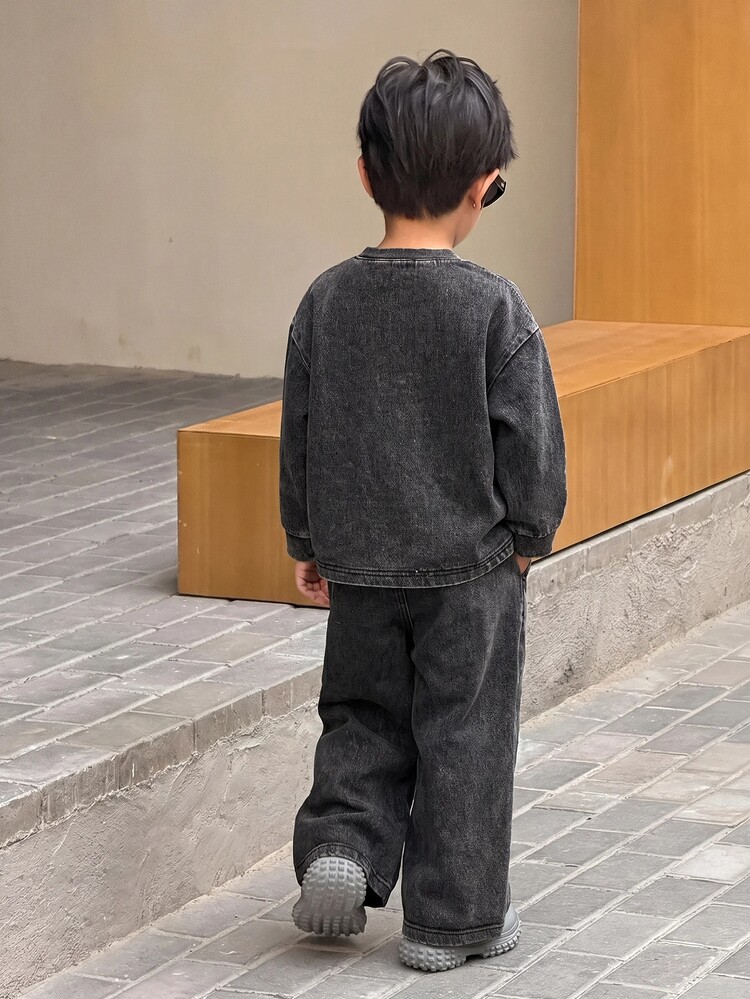 SHEIN Little Byeori Kids 2pcs/Set Young Boys Casual Soft Black Knit Denim Loose Sweatshirt & Jeans,Fall/Winter,For Boys Back To School Clothes,School Outfits,Toddler Set - Black - View 2
