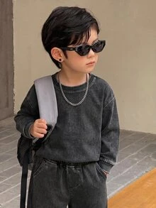 SHEIN Little Byeori 兒童男童 2件組休閒軟綿黑色針織丹寧寬鬆衛衣與牛仔褲套裝，秋冬開學穿搭，幼童套裝 - 黑色 - 查看 4