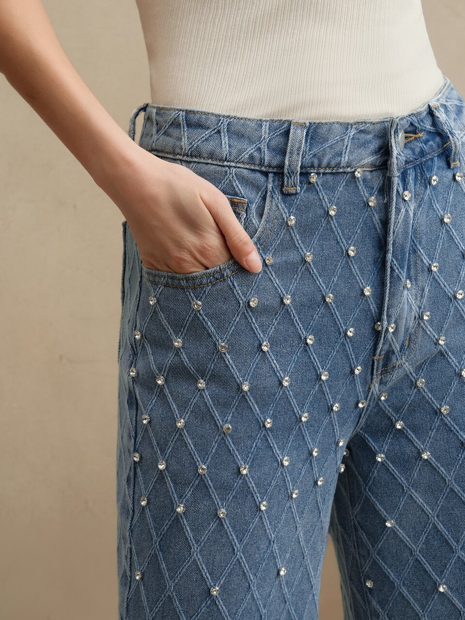 Anewsta Women's Casual Blue Straight Leg Denim Jeans With Pearl Embellishment And Pockets Long NonStretch Graphic Pattern Zipper Button