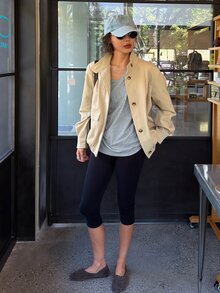 Livesso 女款休閒極簡風風衣外套，秋季日常旅行穿搭，卡其綠 - 卡其色 - 查看 5