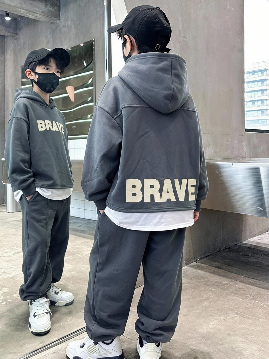 兒童青少年男孩休閒韓系大字母寬鬆布料長袖連帽衛衣與鬆緊腰長褲套裝，適合秋冬、戶外玩耍、學校、街頭風、派對