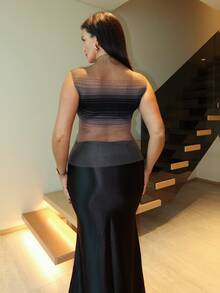 MDEdit Ombre Semi-Sheer Elastic Fitted Short Sleeve T-Shirt Top - Black - View 3