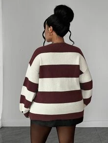 Maweii Sweater Pullover Wanita Ukuran Besar Motif Garis-Garis Blok Warna Leher V Bordir Gaya Berkuda yang Melangsingkan - Merah - View 3