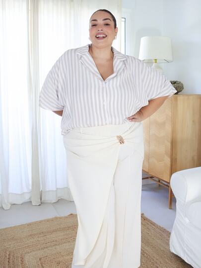 Pretty and Ole Plus Size Women Striped Half Sleeve ShirtShorts Sets Apricot White Autumn 70s Beach Vacation Eleganza Holiday Vacation Outfits Curve