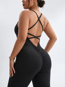 SHEIN Rhythm Era 大尺碼可調節交叉肩帶黑色連身褲，休閒百搭修身運動連身短褲 - 黑色 - 查看 5