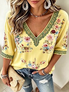 Selamara Women's Plus Size Floral Print V-Neck Casual Vacation Top - Yellow - View 5
