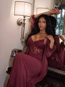 SHEIN SXY 2pcs/Set Fish Bone Design Waist Lace Slip Dress + Floral Hem Wide Sleeve Sheer Robe - Maroon - View 7