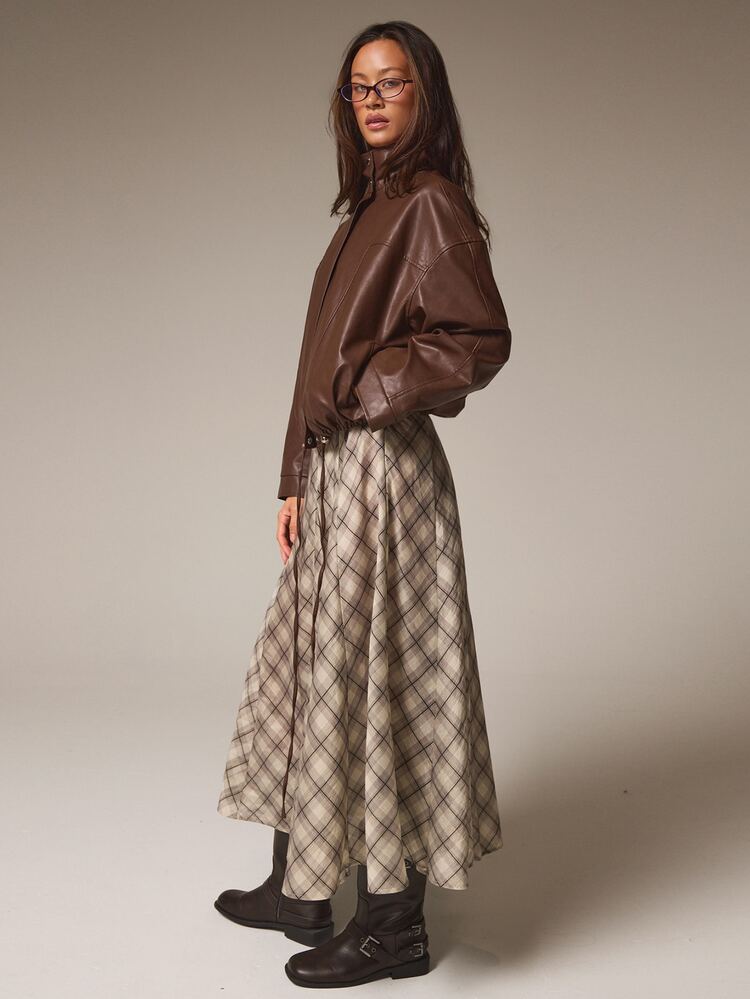 Athîral Women's Solid Color PU Leather Fashion Versatile Long Sleeve Jacket - Brown - View 4