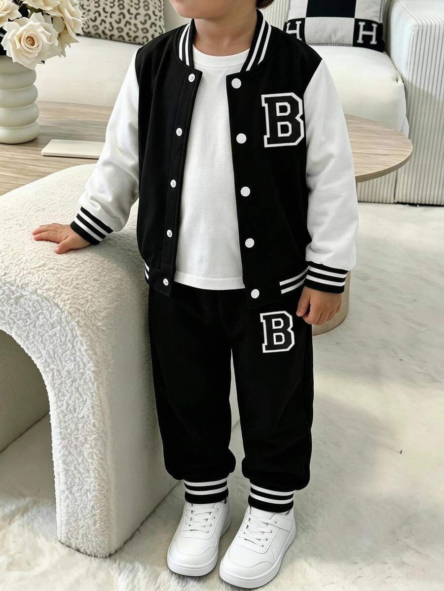 SHEIN Genkimix Kids 2件組男孩學院風套裝，黑色針織上衣搭配白色袖口字母印花長褲，開學季、職業日、夏季休閒校園運動穿搭