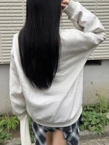 FRIFUL Sweatshirt Kasual Lengan Panjang Leher Bulat Bahu Longgar Motif Kartun Hewan Musim Gugur untuk Wanita - Grey - View 2