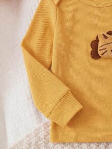 SHEIN 新生兒 3D 獅子裝飾長袖上衣與長褲居家服套裝 - 黃色 - 查看 4