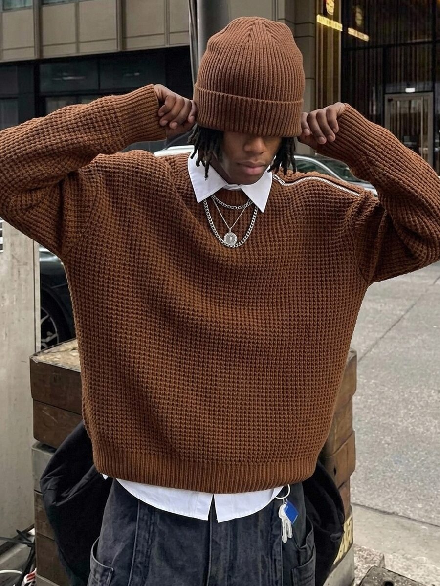 Manfinity CasualKnits Men's Solid Color Crew Neck Drop Shoulder Long Sleeve Casual Loose Fit Sweater Comfortable For Daily Outings And Activities - Brown - View 1