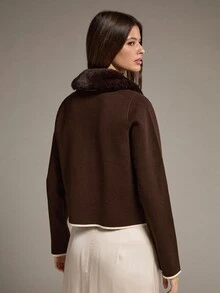 MOTF PREMIUM SWEATER RAJUT WANITA DENGAN KERAH BULU MEWAH DAN BAGIAN DEPAN TERBUKA - Coffee Brown - View 2