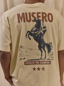 Musero 寬鬆版圖案印花T恤 背面圖案印花「SPEED OF THE STAMPEDE」春夏必備款 - 淡黃色 - 查看 5