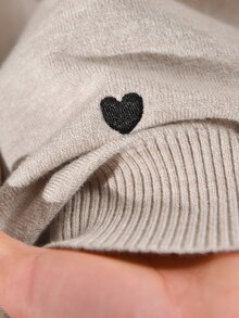 CosyJoli 大尺碼女款素色愛心刺繡基本款開襟衫 秋季商務休閒 情人節約會 辦公室 可愛優雅 校園大學 米色 - 杏色 - 查看 10