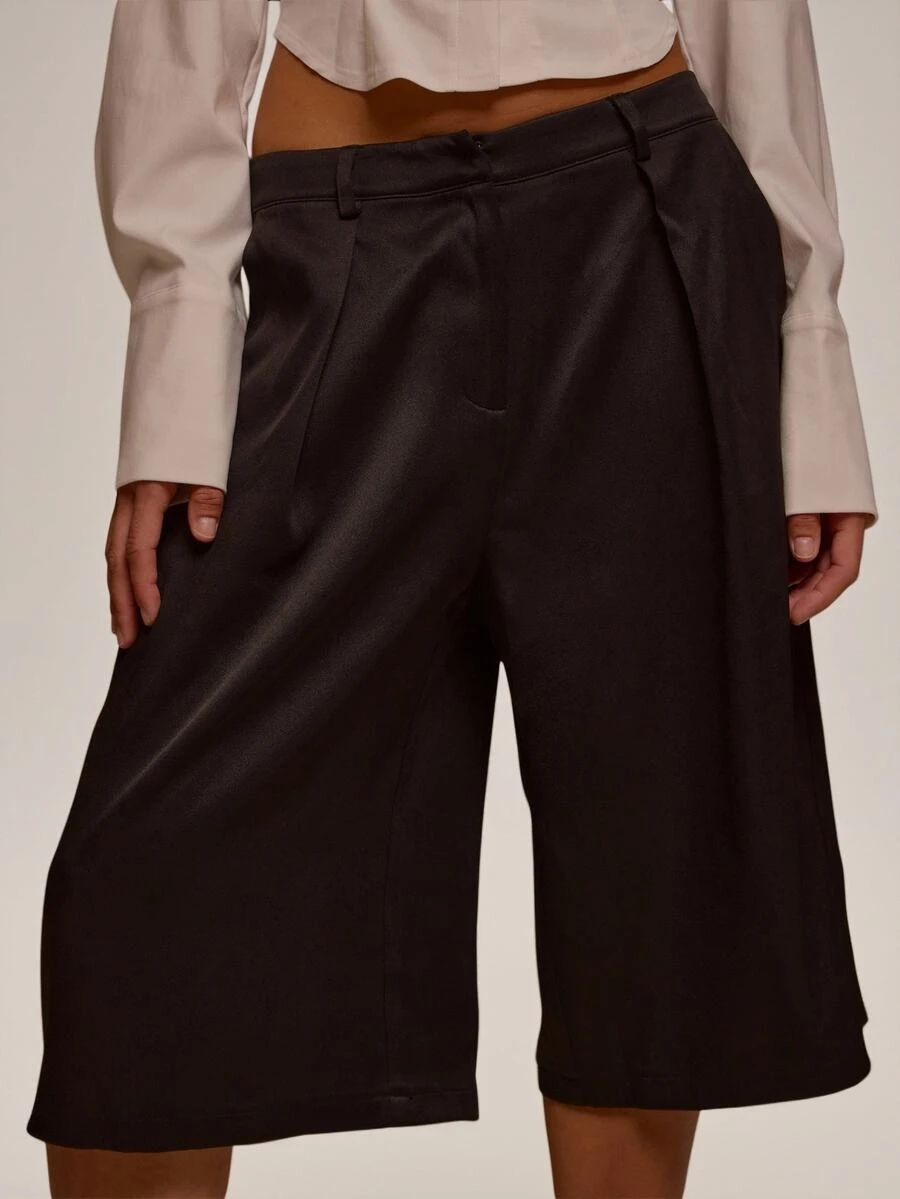 MUSERA Pleated Tailored Style Bet Loop Waist Loose Fit Low Rise Longline Shorts Autumn Winter Fall Cute Sexy Holiday Coolgirl Butter Tailoring - Black - View 1