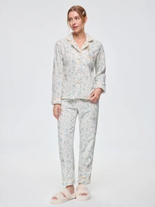 Bonmuse 2 PCS,Blue Ditsy Floral Pajama Set, Romantic Ditsy Plush Fleece, Button-Front, Ramadan Lace Patchwork HomeWear, Autumn/Winter - Sky Blue - View 6