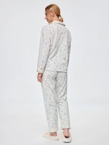 Bonmuse 2 PCS,Blue Ditsy Floral Pajama Set, Romantic Ditsy Plush Fleece, Button-Front, Ramadan Lace Patchwork HomeWear, Autumn/Winter - Sky Blue - View 3