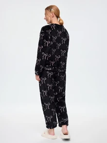 Bonmuse Autumn/Winter Soft Coral Fleece 2 Pieces Loungewear Set, Light Pink Bow Pattern, Round Neck Long Sleeve Pajamas, Elastic Waist Long Pants - Black - View 3