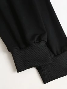 Sweetra Autumn/Winter New Casual Daily Jogging Beach Waist-Cinching Short Black Hooded Zip-Up Sweatshirt, Loose Drop Shoulder, Drawstring Decor, Slimming - Black - View 5