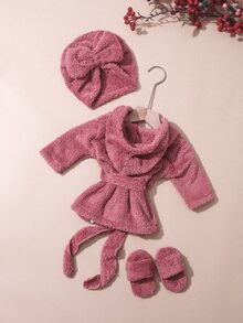 SHEIN 新生女嬰攝影浴袍套裝，附配套頭巾帽與迷你拖鞋，嬰兒拍照服飾，愛心刺繡道具，粉紅色/淺粉色 - 粉色 - 查看 3