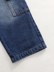 SHEIN Genkimix Kids 男童牛仔長褲，秋冬新款，深藍色，錐形寬鬆版型，多口袋設計，輕量柔軟牛仔布料，穿著舒適，時尚男孩必備，簡約休閒風格，適合四季，完美適用於日常穿著、拍照、購物、外出、聚會等，2026新款男童牛仔長褲 - 中等水洗藍 - 查看 11