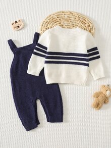 Cozy Pixies Newborn Baby Sweater Co-Ords Autumn/Winter Cute Floral Pattern Knit Cardigan & Suspender Romper Set - Blue and White - View 2