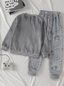 大童男孩睡衣套裝，秋冬新款灰色遊戲手把刺繡圓領雙面法蘭絨長袖上衣，搭配滿版印花遊戲主機長褲，1套 - 灰色 - 查看 4
