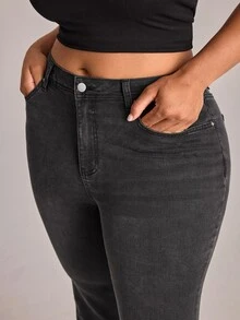 YARNWELL Plus Size Women's Casual Daily Flare Pants With Pockets And Buttons - Black - View 3