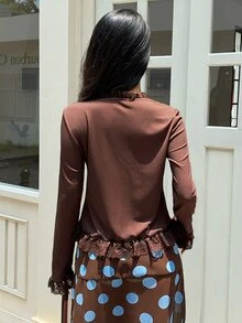 SHEIN Frenchy Atasan Cardigan Wanita Gaya Jalanan Prancis Romantis Elegan dengan Patchwork Renda, Warna Cokelat Kopi, Bergaris Polos, Kerah Tegak, Lengan Panjang, Hiasan Selada, Potongan Slim Fit - Coklat - View 2