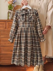 SHEIN 兒童青少年女孩長袖格紋收腰蝴蝶結誇張領長洋裝 秋冬款 - 卡其色 - 查看 3