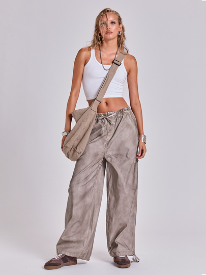 Y2K Wasteland Hot Girl High Street Dirty Wash Distressed Vintage Retro Ultra Low Waist Loose Denim Jeans
