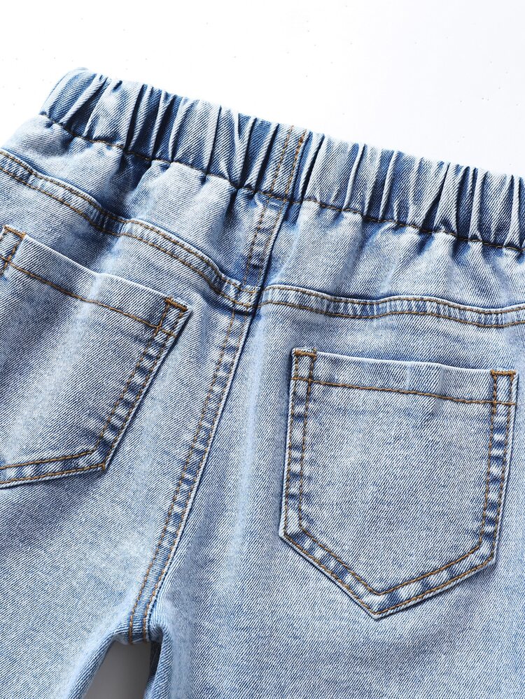 SHEIN Boys' Denim Long Pants, Washed Light Blue, Slim Fit, Comfortable And Stretchy, Elastic Waist With Cream Drawstring Design, Brown Leather Patch Decoration On Front, Suitable For All-Year Wear, Can Be Paired With T-Shirts, Shirts, Suitable For Daily Casual, Campus Or Light Sports Scenes, Style Leaning Towards Minimalist Comfort And Street Casual - Light Wash - View 5