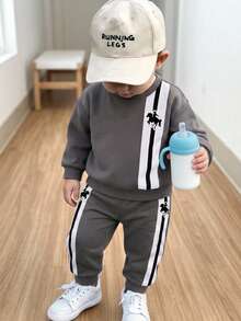 2pcs Baby Boys Sweatshirt Set Casual Dark Grey Contrast Stripe Print Loose Round Neck Rib Cuffs Back To School Fall Outfits Winter - Multicolor - View 1