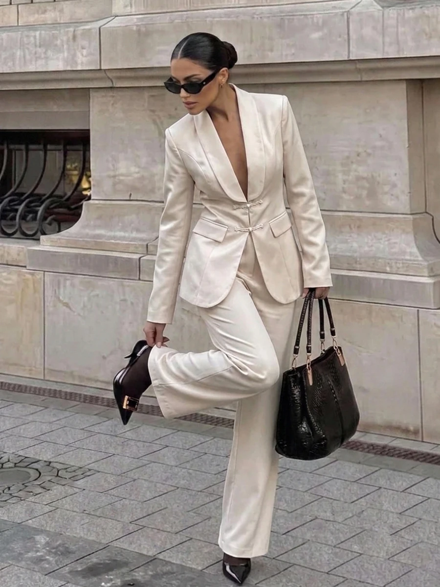Aloruh Women's Autumn/Winter Minimalist Lapel Light Business Suit Set, New Chinese Style Frog Button Napoleon Double-Breasted Elegant Daily Commute 2 Pieces Set, Young Street Style Suit Set, Oatmeal/Linen Color Versatile Autumn/Winter Suit