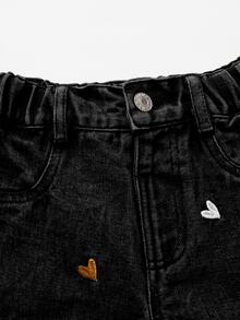 SHEIN 女童時尚可愛街頭風愛心刺繡寬鬆直筒牛仔長褲 - 黑色 - 查看 5