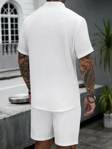 Manfinity Homme Men's White Summer Casual Vacation Textured Fabric Stand Collar Half-Button Short Sleeve Shirt And Shorts Set,Minimalist Solid Color Old Money Outfit - White - View 6