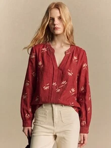 Écloséra Women's Spring/Summer Elegant V-Neck Red Base With Gold Ditsy Floral Long Sleeve Blouse For Outings, Dates And Commuting - Red - View 5