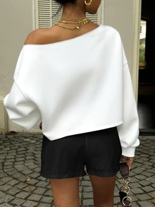 SHEIN EZwear 女款棉混紡露肩短版運動衫，船領寬鬆休閒長袖加厚衛衣，適合健身、舞蹈、秋冬穿著 - 彩色 - 查看 2