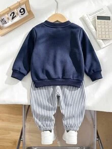 Genkimix Kids 小男孩 2件/套 休閒運動學院街頭風 可愛酷感圖案抓絨衛衣 + 條紋長褲，適合日常穿著、上學、旅行、運動，春秋季，極簡設計，舒適時尚，展現休閒時尚形象 - 藏蓝色 - 查看 2