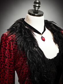 SHEIN ICON Mantel Bulu Sintetis Wanita Plus Size Musim Gugur/Dingin Gaya Retro Seksi Y2K Gothic Gelap Avant-Garde Berani Individual Blok Warna Hitam dan Merah Motif Macan Tutul Patchwork - Merah - View 4
