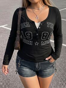 SHEIN ICON 女款大尺碼秋冬復古性感千禧風Y2K半開襟蕾絲假兩件式字母數字圖案黑色T恤 - 黑色 - 查看 1