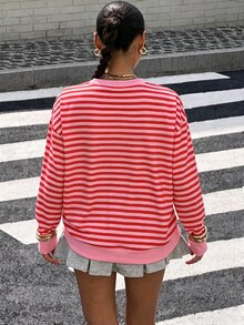 Muchica 秋季新款海外版女款寬鬆圓領長袖運動衫，草莓粉條紋個性化標語印花圖案，秋冬風格，適合日常通勤、約會、聚會、秋冬、夏季、派對、婚禮、海灘、畢業典禮等場合，優雅休閒，適合出遊、Y2K風格、音樂節等場景 - 白色 - 查看 2