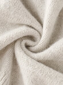 GlowEve CURVE Cardigan Rajut Berkerudung Wanita Ukuran Besar Musim Gugur Musim Dingin, Kancing Depan dengan Tali Serut, Lengan Panjang Longgar Warna Putih Polos, Sweater Kasual Tradisional Lembut - Light Grey - View 9