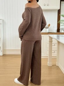 SHEIN Women's Maternity Casual Two Pieces Set: Asymmetric-Neck Long-Sleeve T-Shirt Adjustable-Waist Pants (Autumn/Winter) Fall Photoshoot Formal Brown - Brown - View 9