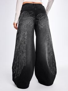 ROMWE Celana Jeans Denim Washed Gaya Jalanan Grunge Punk dengan Slogan Sayap dan Rhinestone, Pinggang Rendah, Sangat Longgar, dan Kaki Lebar. - Hitam - View 6