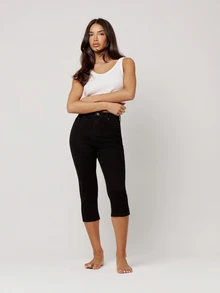 Musera Petite Mid Rise Skinny Fitted Denim Capri Style Jeans Autumn Winter Fall Daily Eveyday Core Denim - Black - View 2